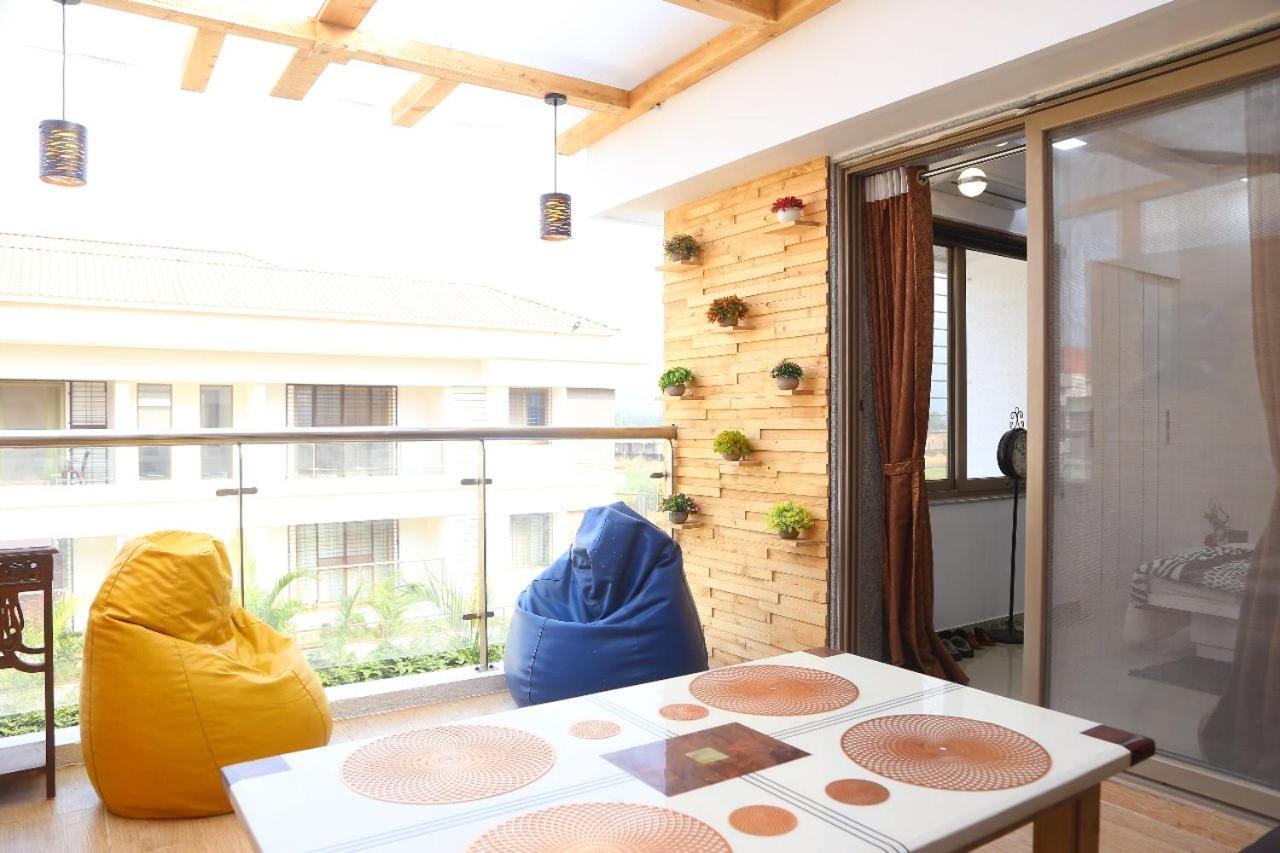 Mizzle Apartment โลนาวาลา ภายนอก รูปภาพ