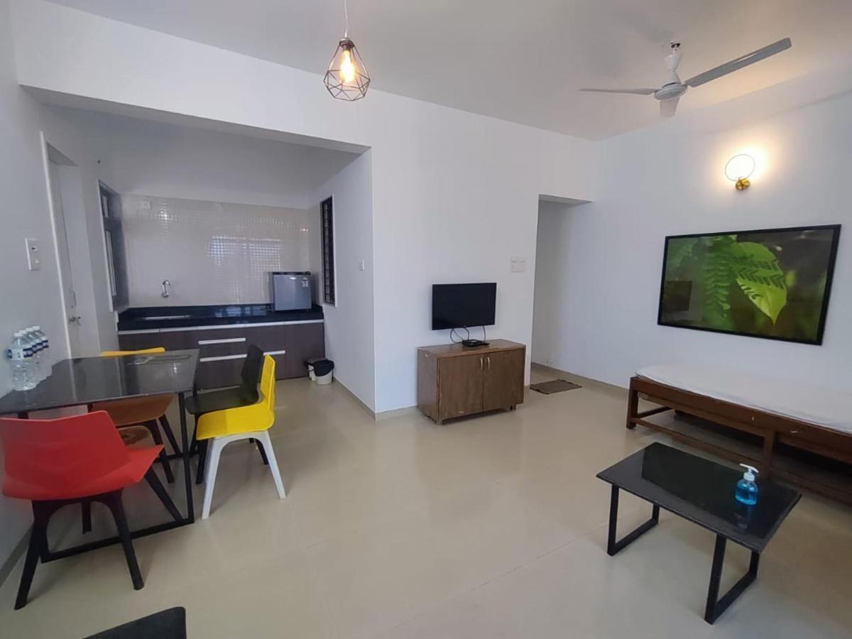 Mizzle Apartment โลนาวาลา ภายนอก รูปภาพ